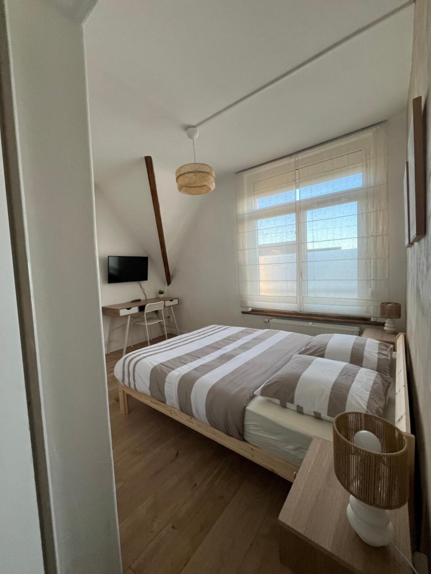 Jolie Maison De Coron 렌스 외부 사진