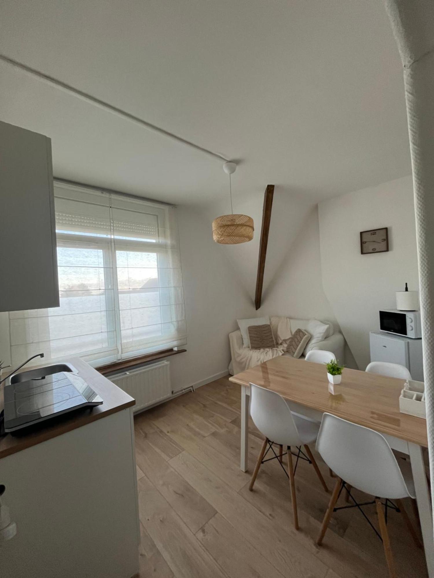 Jolie Maison De Coron 렌스 외부 사진